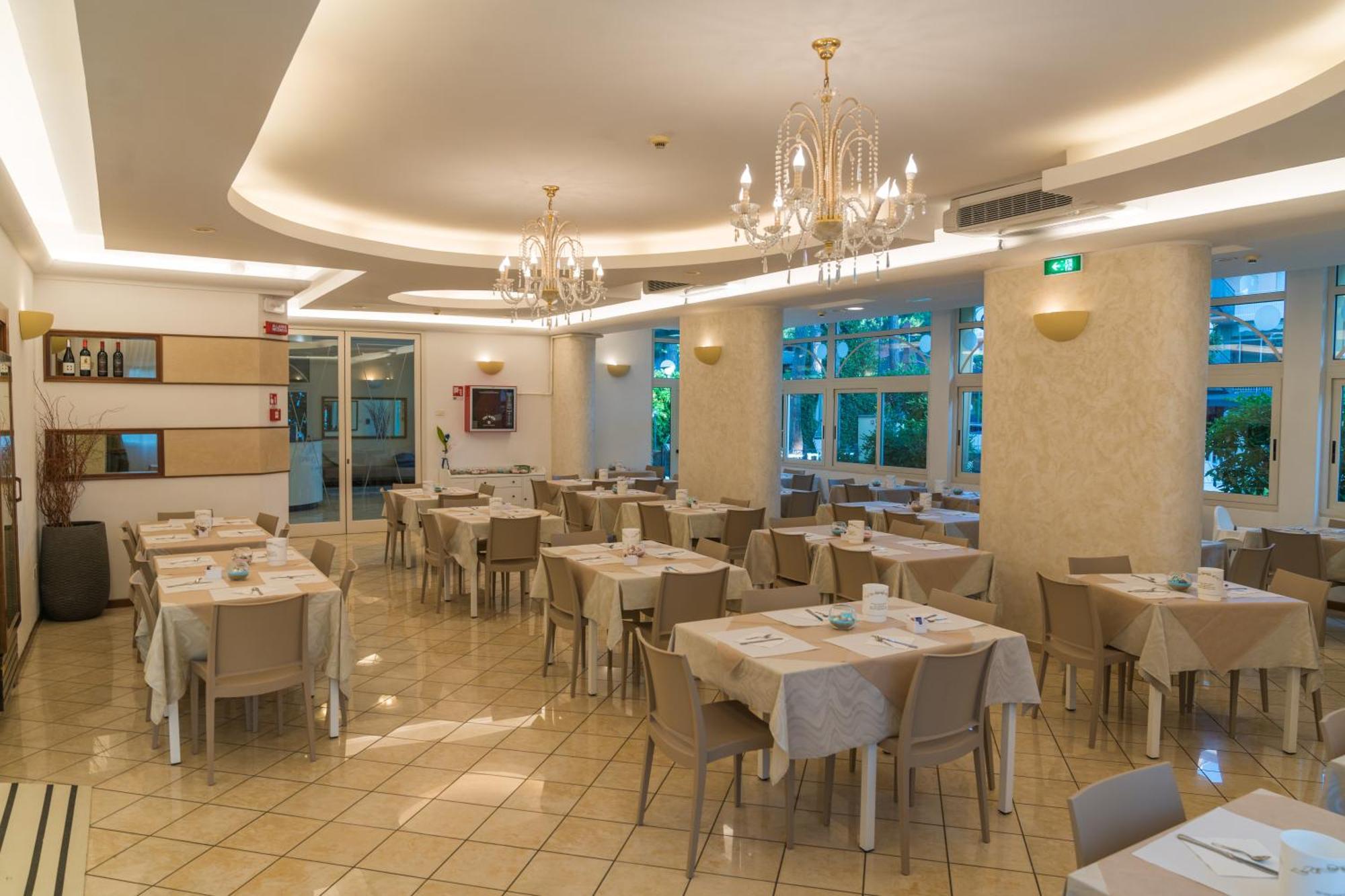 Hotel Europa Milano Marittima Dış mekan fotoğraf