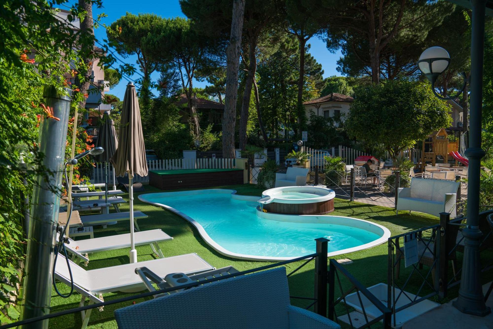 Hotel Europa Milano Marittima Dış mekan fotoğraf